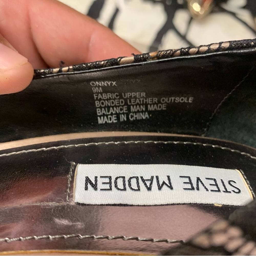 Steve Madden Onnyx Lace Pumps - Picture 4 of 4